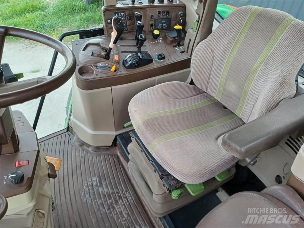John Deere 6820 Traktorer