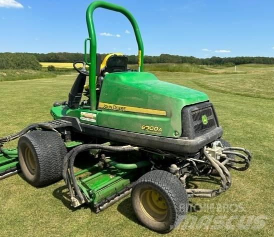 John Deere 8900A Sitteklippere