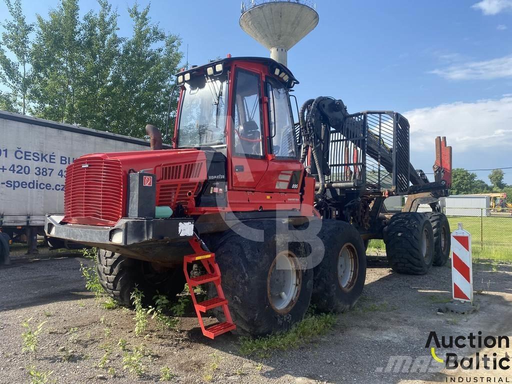 Komatsu 895 Lassbærere