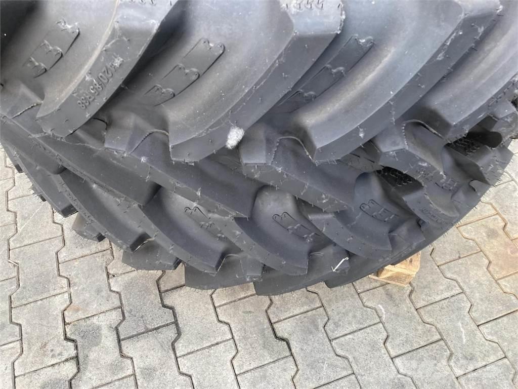 BKT 420/85R38 Dekk, hjul og felger
