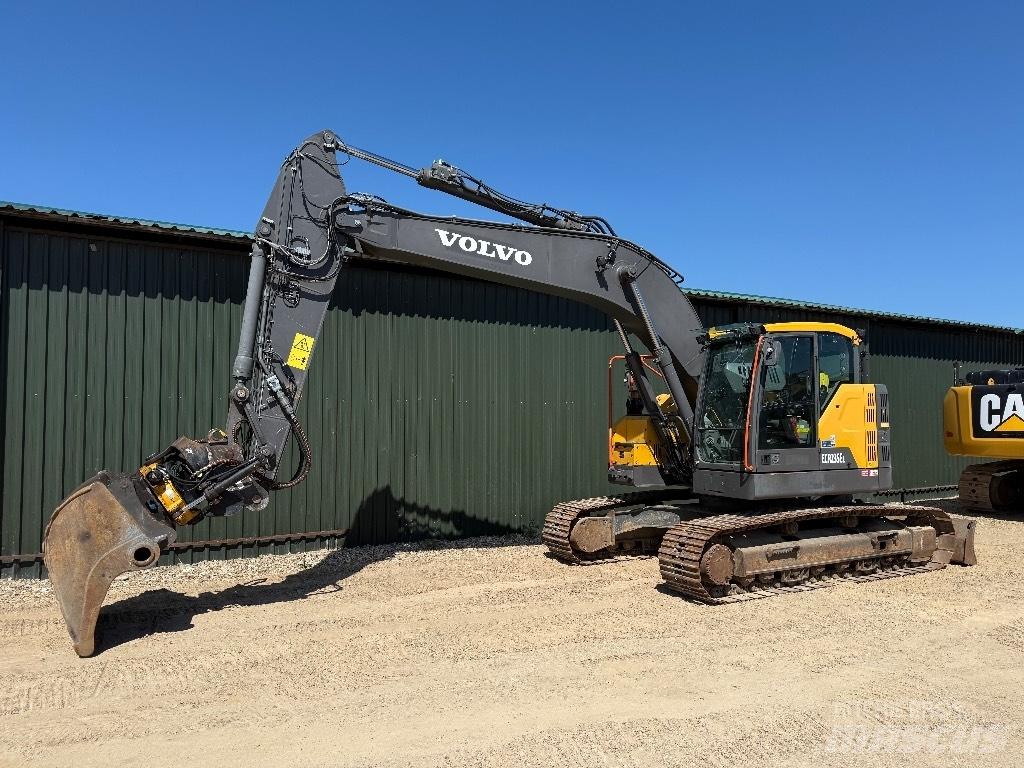 Volvo ECR 235 EL Beltegraver