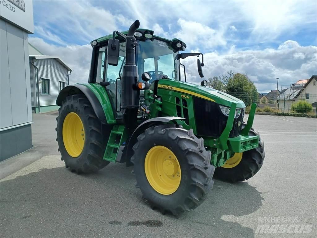John Deere 6110M Traktorer