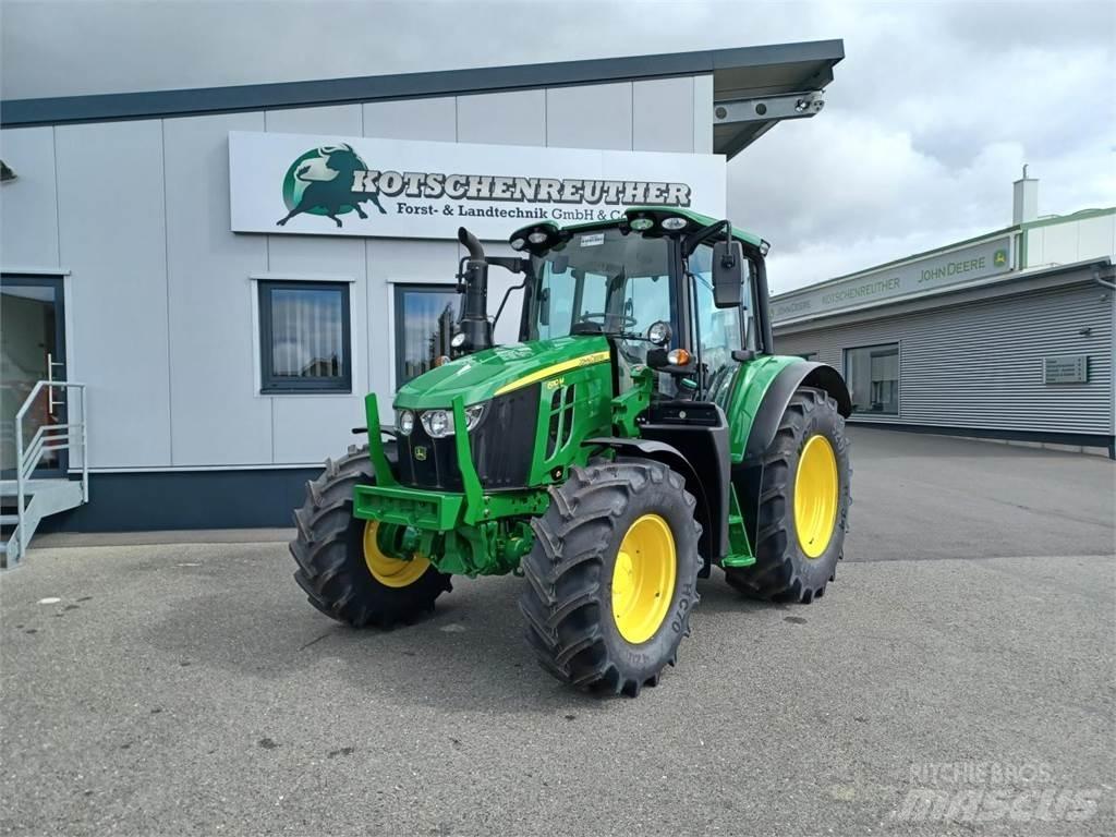 John Deere 6110M Traktorer