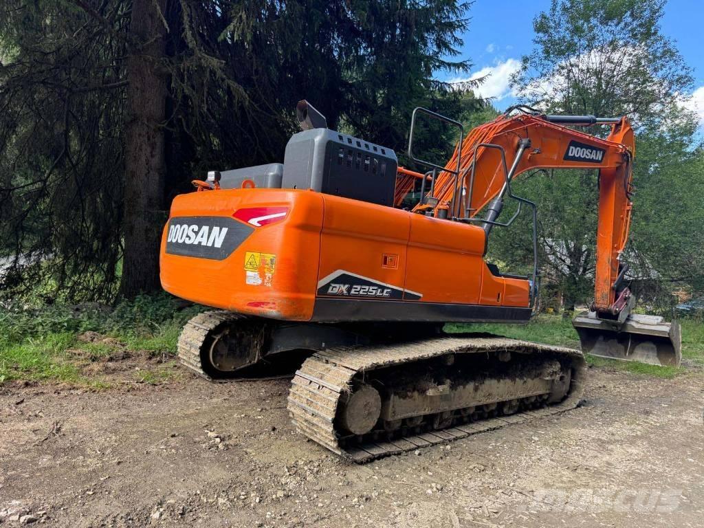 Doosan DX 225 LC-7 Beltegraver
