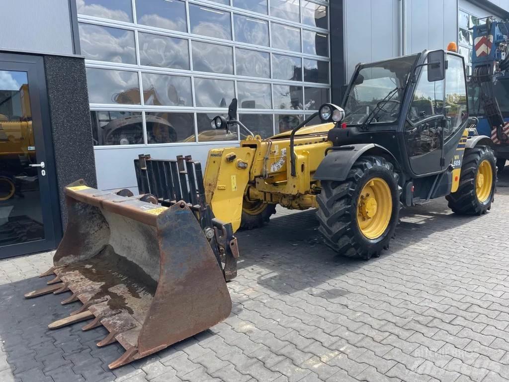Komatsu WH609-1ED Teleskoplastere