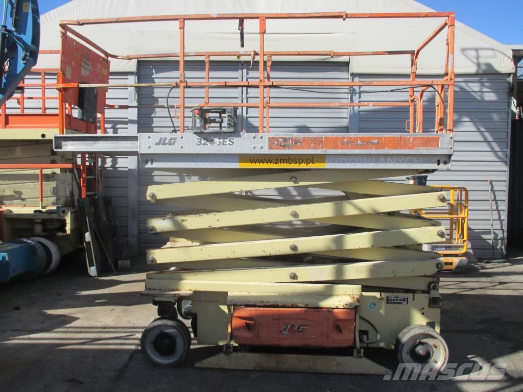 JLG 3246 ES Sakselifter
