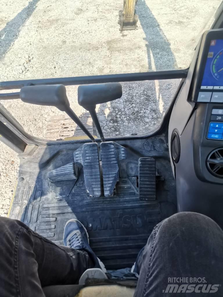 Komatsu PC 240 Beltegraver