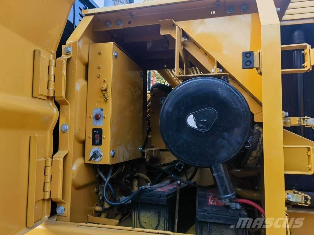 CAT 325 B L Beltegraver