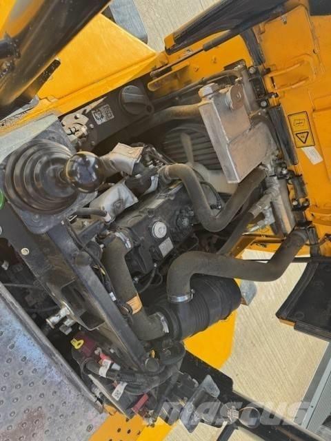 JCB 3STH 2S5 Mini dumpere