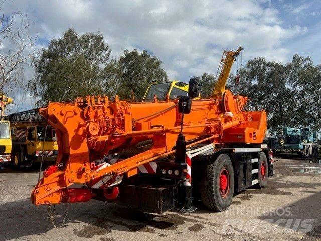 Kato MR350i Allterreng kraner