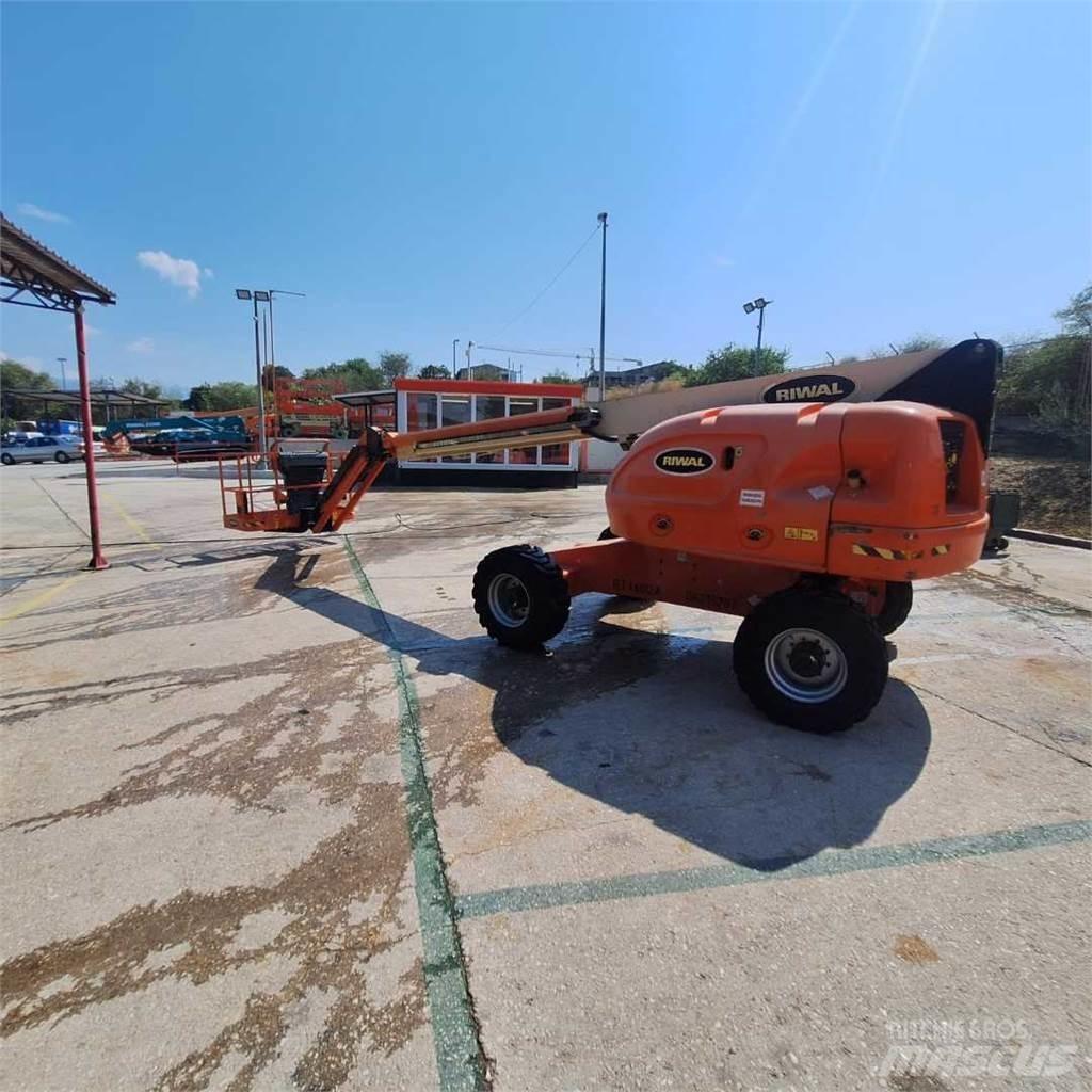 JLG 460SJ Teleskop bomlifter