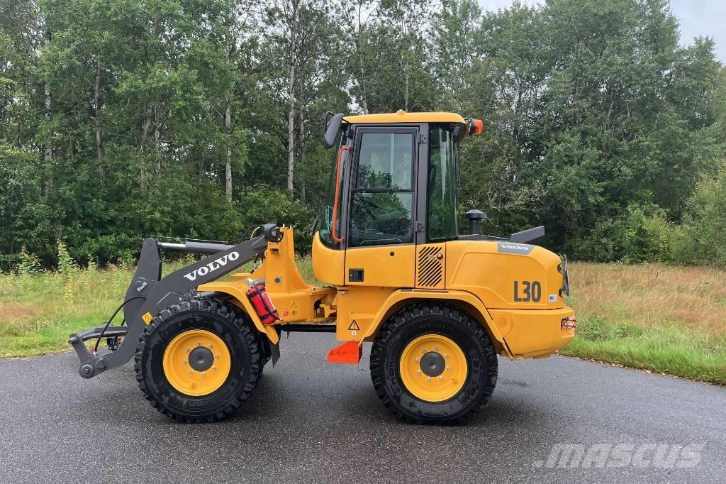 Volvo L 30 Hjullastere