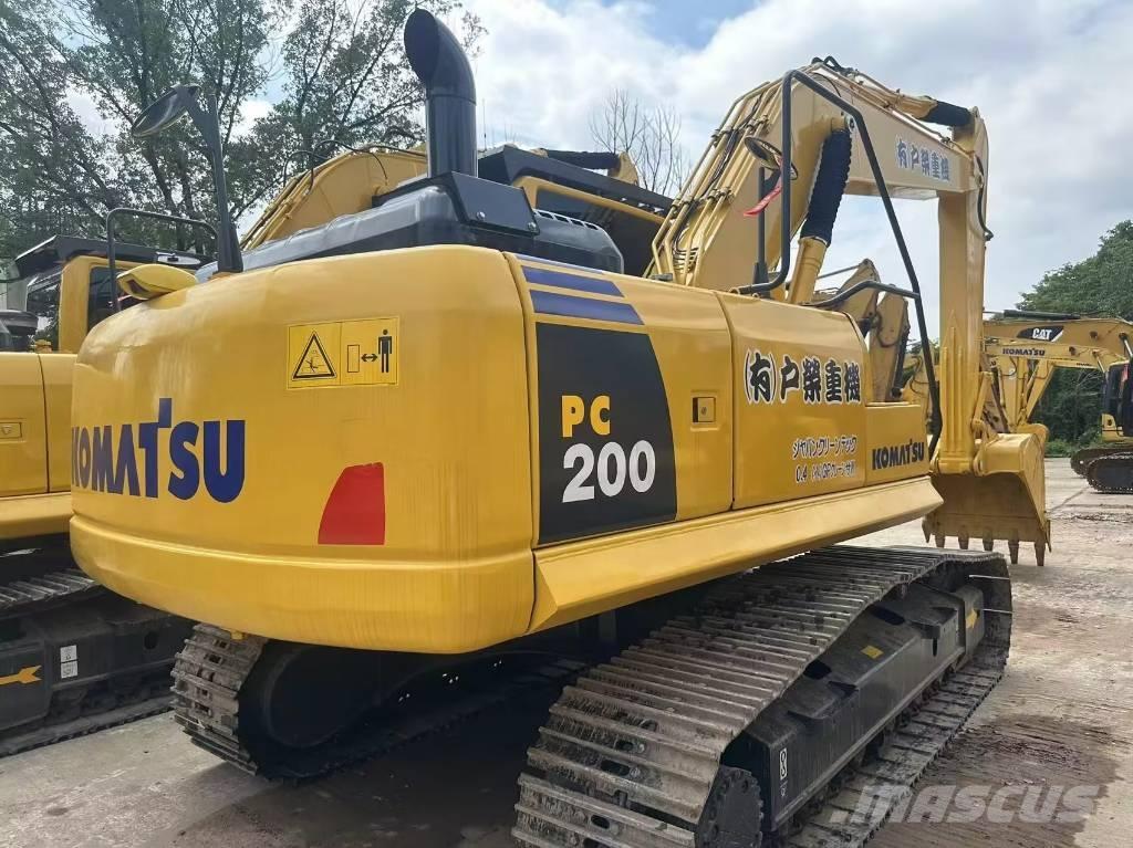 Komatsu PC 200-8N1 Beltegraver