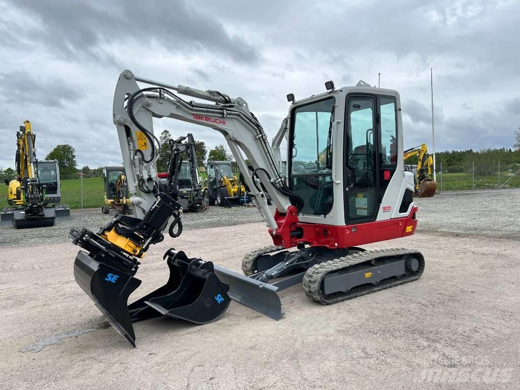 Takeuchi TB225 Minigravere <7t