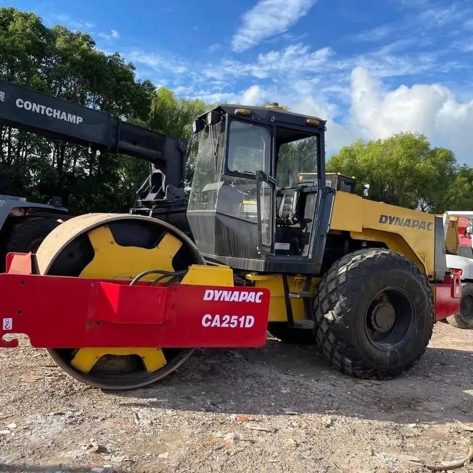 Dynapac CA251D Valsetog