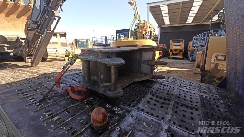 Volvo EC 140 E Beltegraver