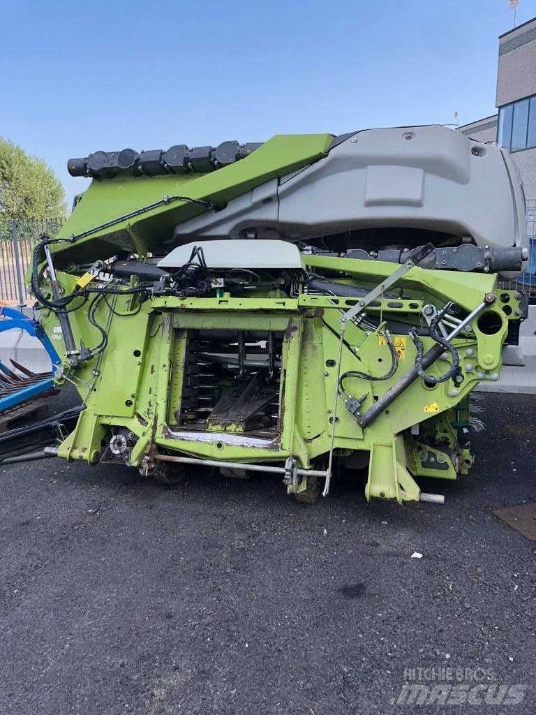 CLAAS Orbis 900 Selvdrevne fôrhøstere