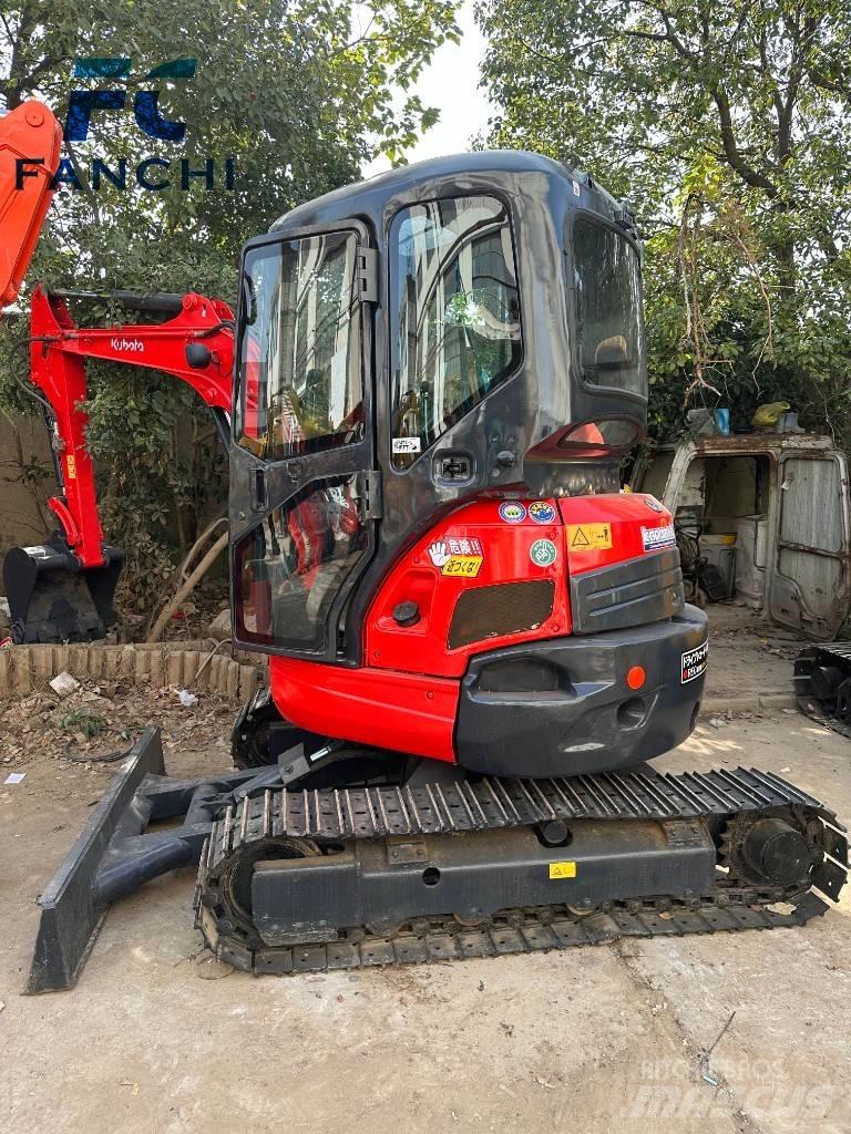 Kubota U 35 Beltegraver