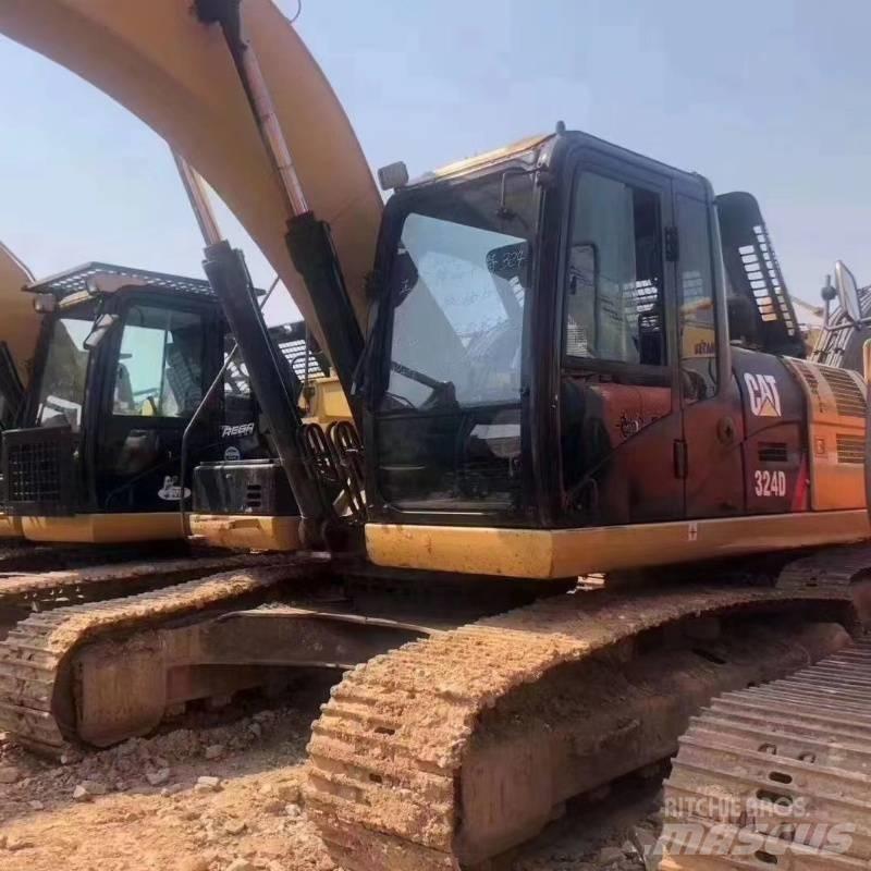 CAT 324 Beltegraver