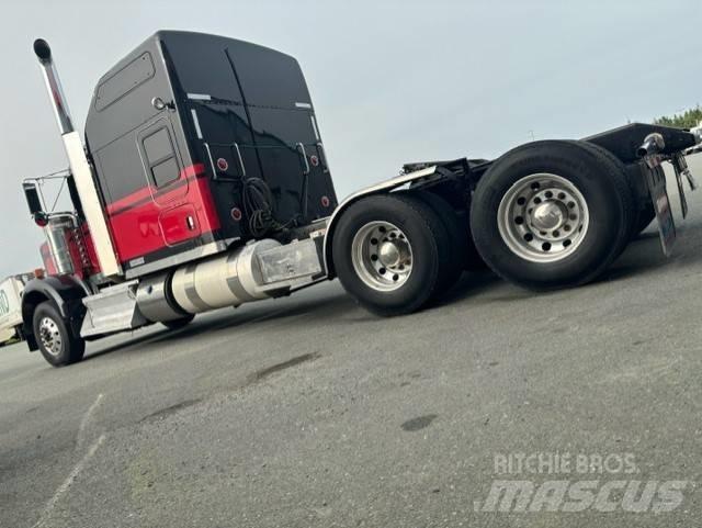 Kenworth W 900 B Trekkvogner