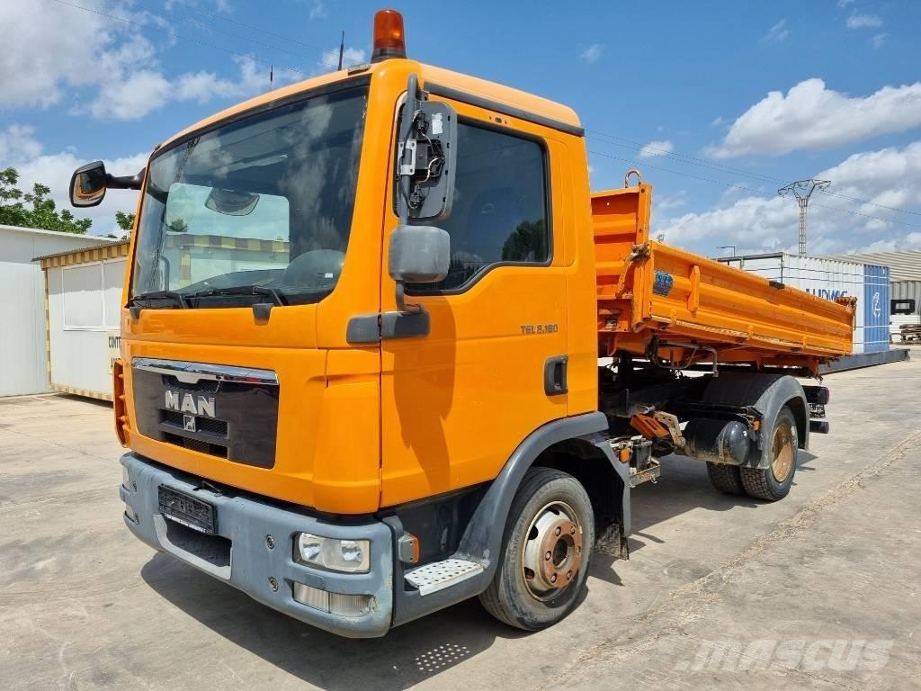 MAN 8.180 Tippbil