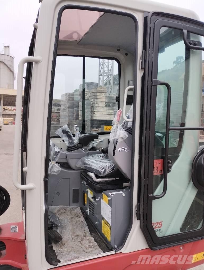 Takeuchi TB 225 Minigravere <7t