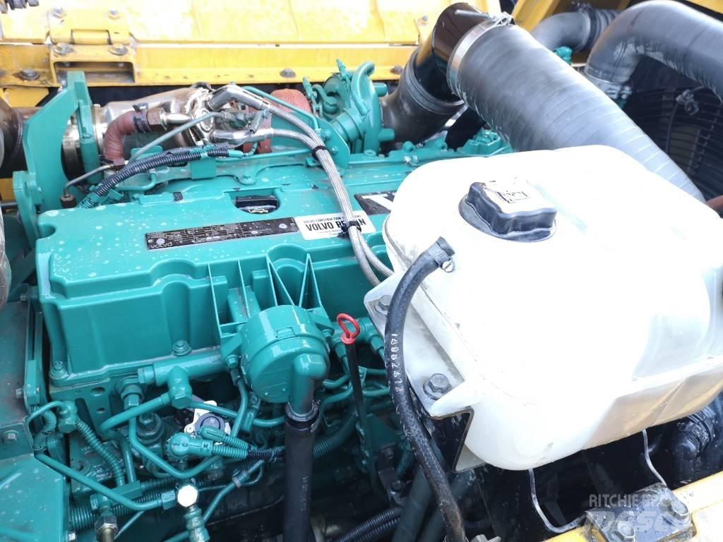 Volvo EC 300 D L Beltegraver