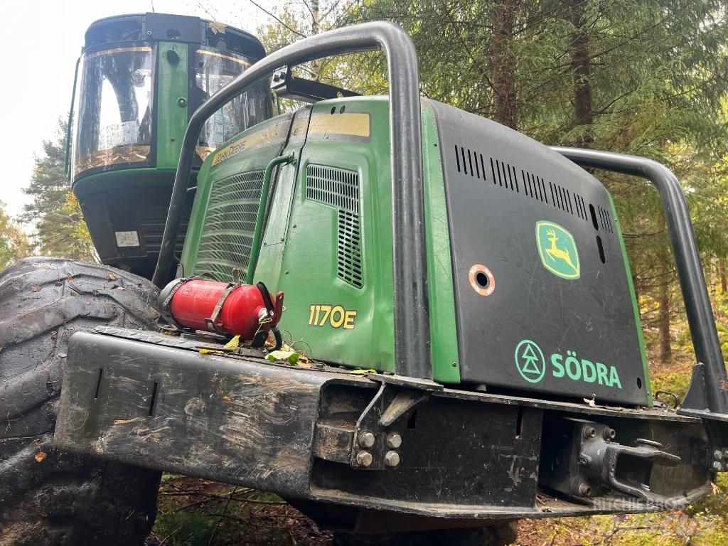John Deere 1170 E Hogstmaskiner