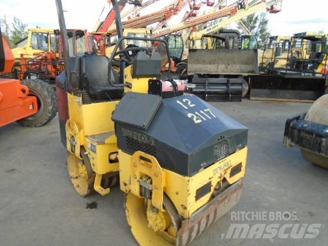 Bomag BW 900-2 Tandem Valser