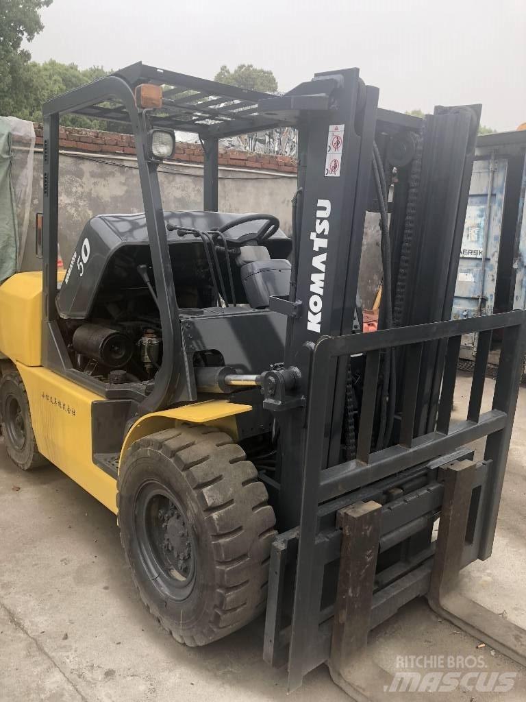 Komatsu 5 Ton Diesel Trucker