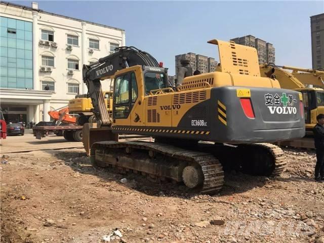 Volvo EC 360 B LC Beltegraver