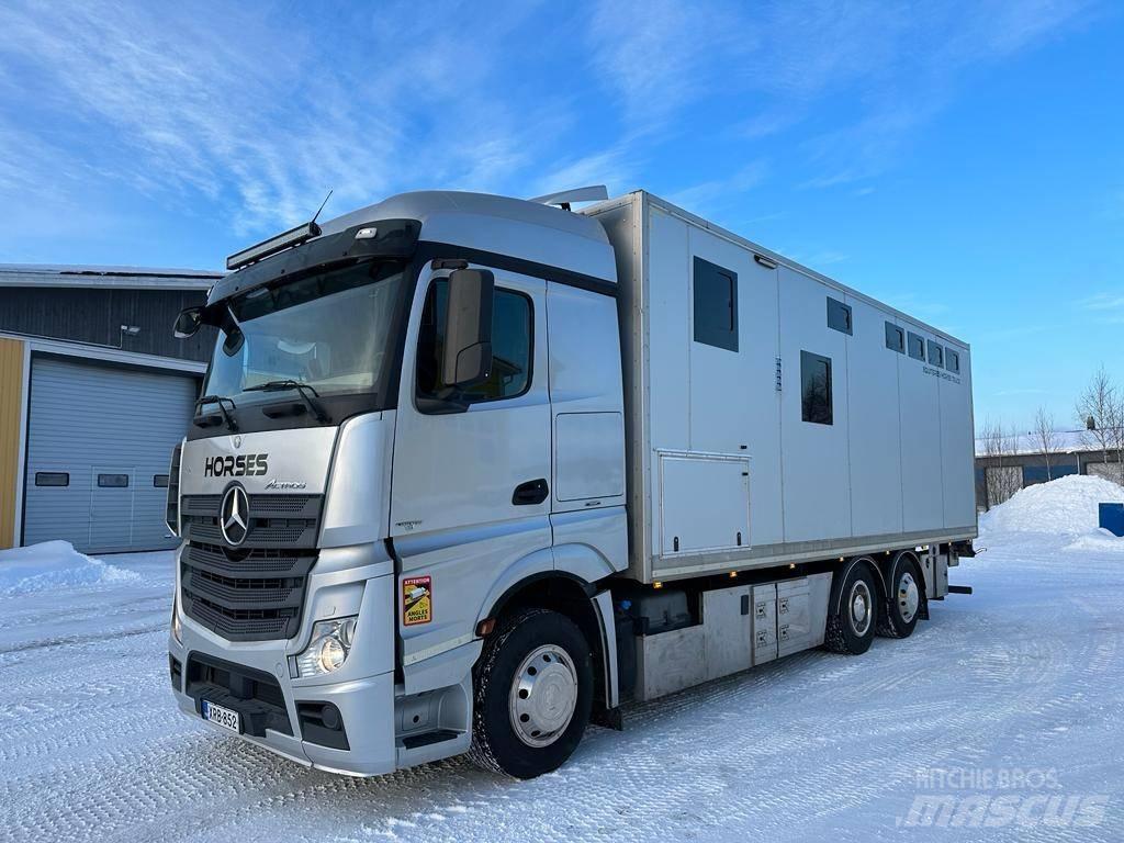 Mercedes-Benz Actros Dyretransport