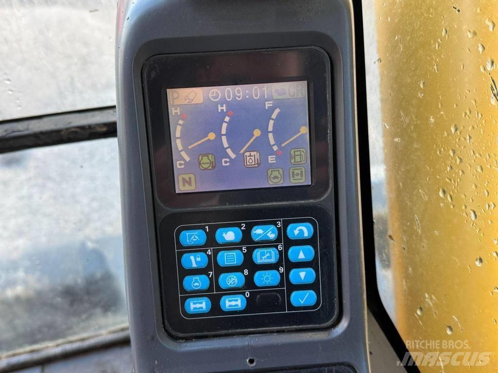 Komatsu PW 160-7 Hjulgravere