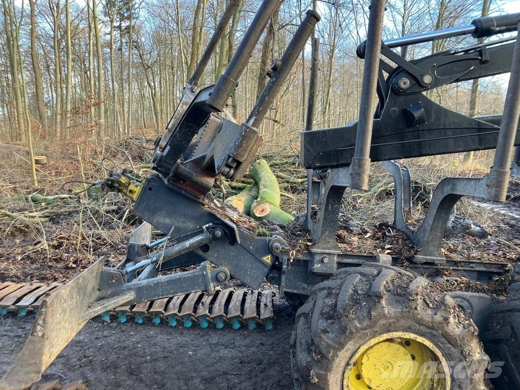 John Deere 1210 G Lassbærere