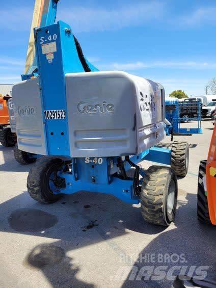 Genie S 40 Teleskop bomlifter
