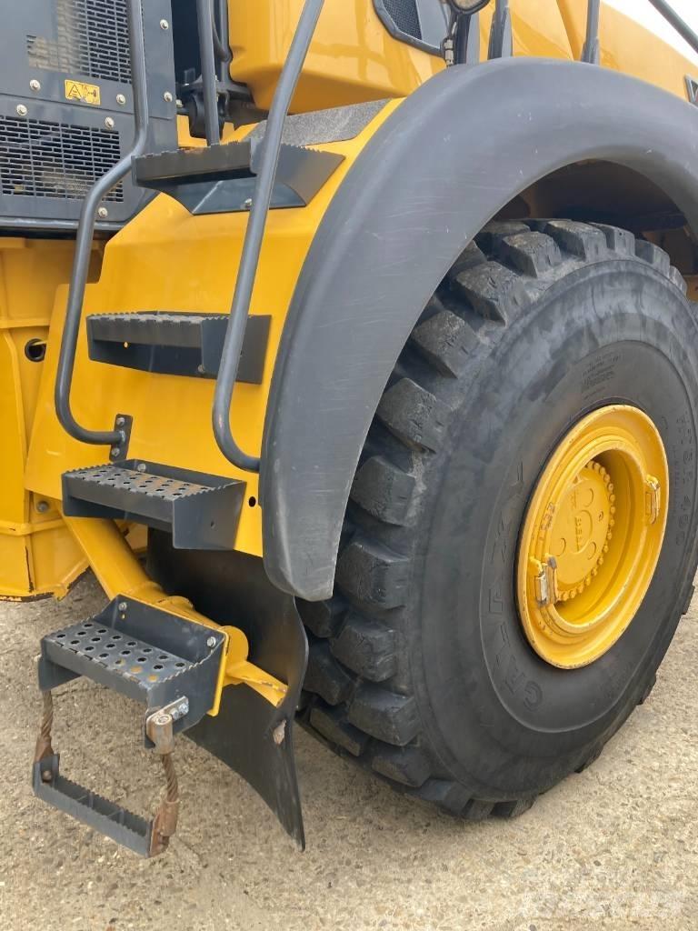 Bell B45E 6x6 Rammestyrte Dumpere