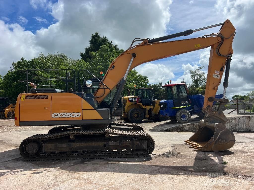 CASE CX 250 D Beltegraver