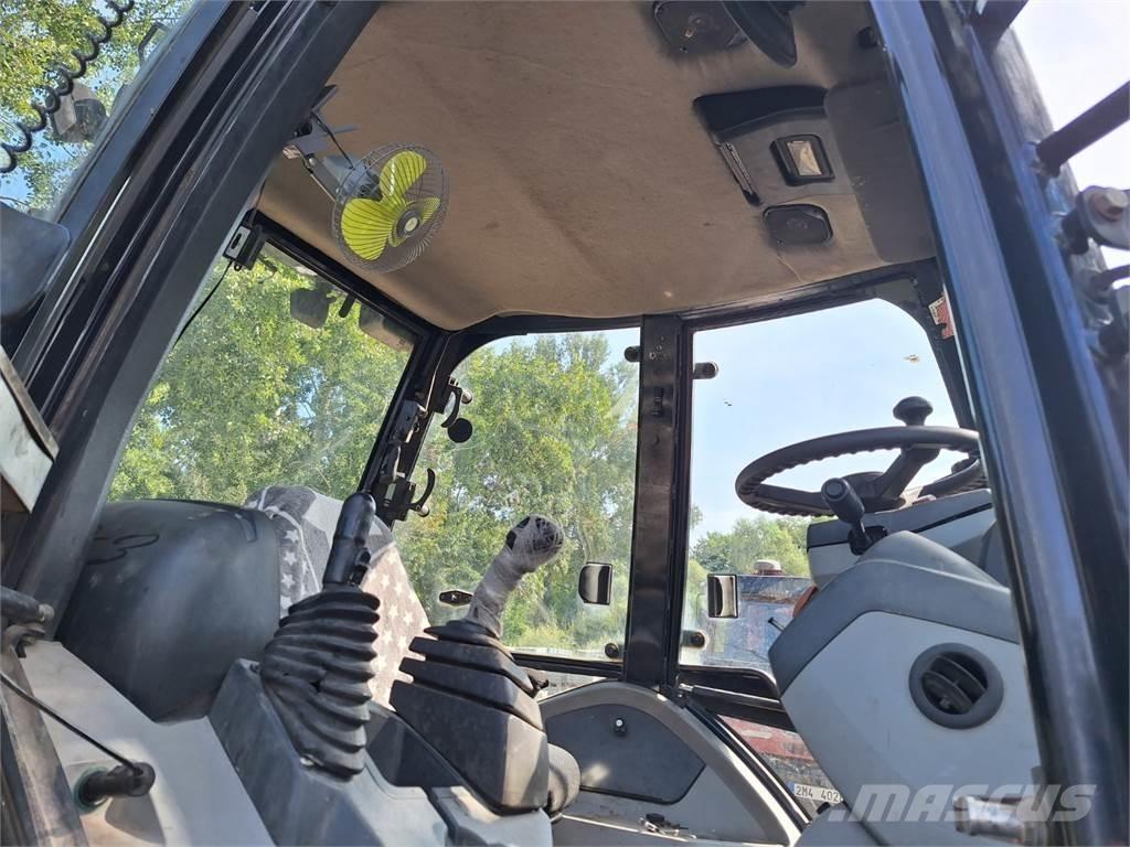 CAT 442 E 4X4 Anlegg - Annet