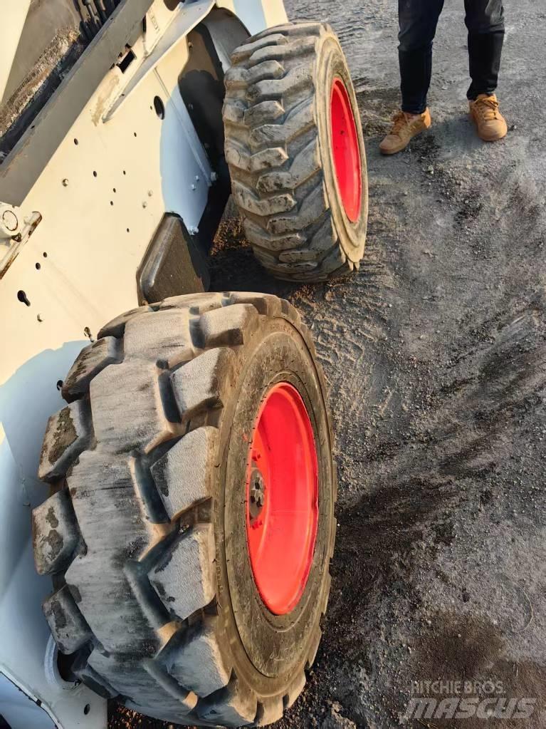 Bobcat S 300 Kompaktlastere