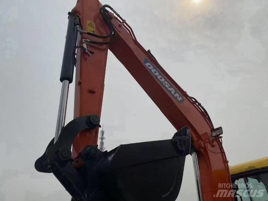 Doosan DX 60 Beltegraver