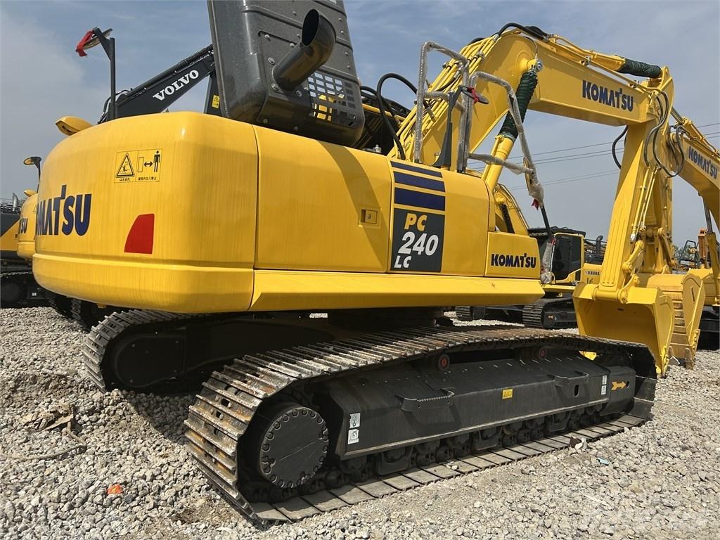 Komatsu PC 240 LC Beltegraver
