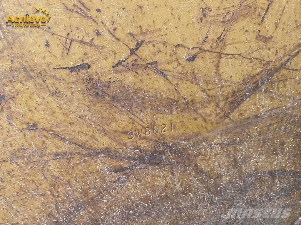 CAT D 11 N Dozere Beltegående