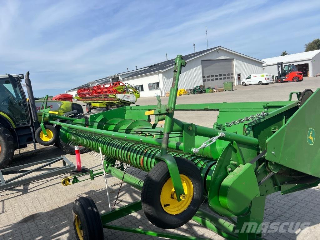 John Deere Pickup Skurtresker tilbehør