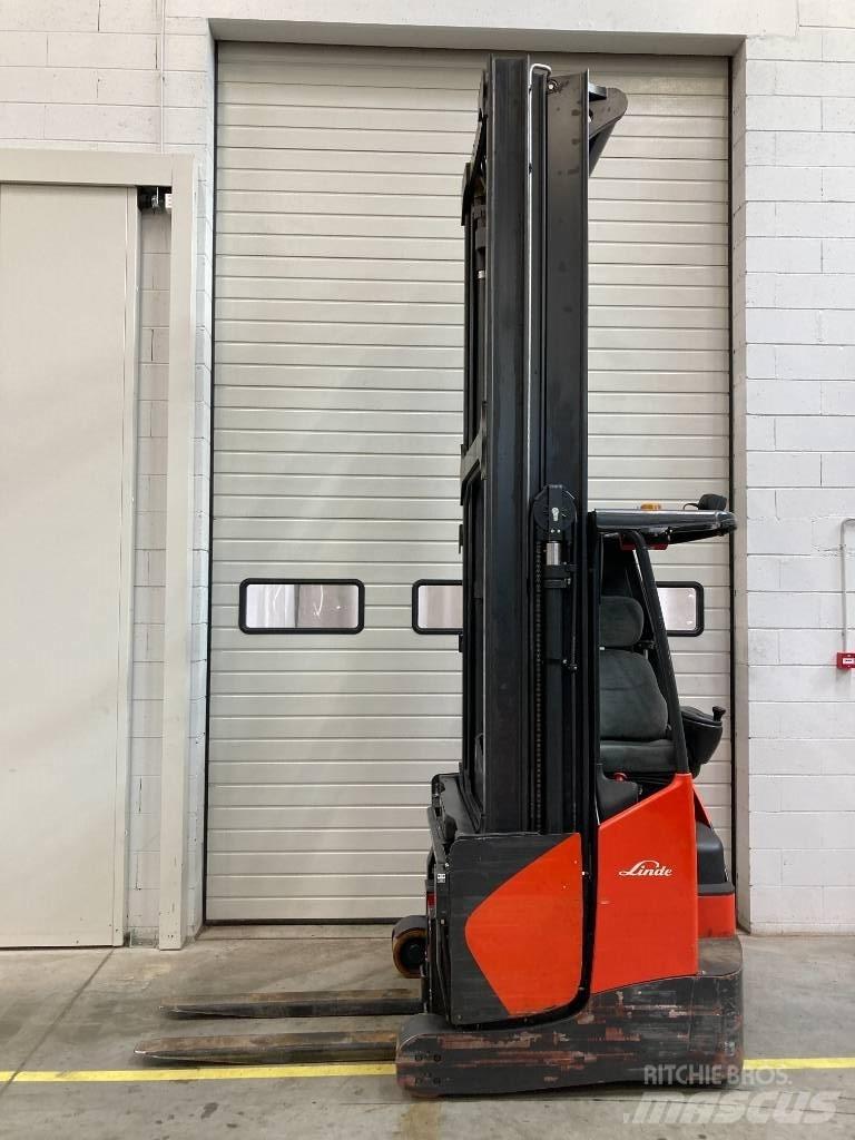 Linde R14X/116 Skyvemasttruck