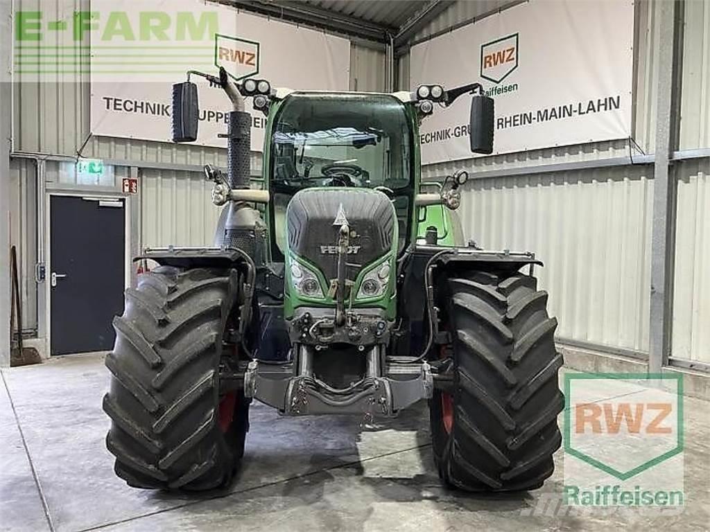 Fendt 724 vario Traktorer