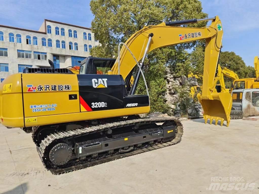 CAT 320 D2 Beltegraver
