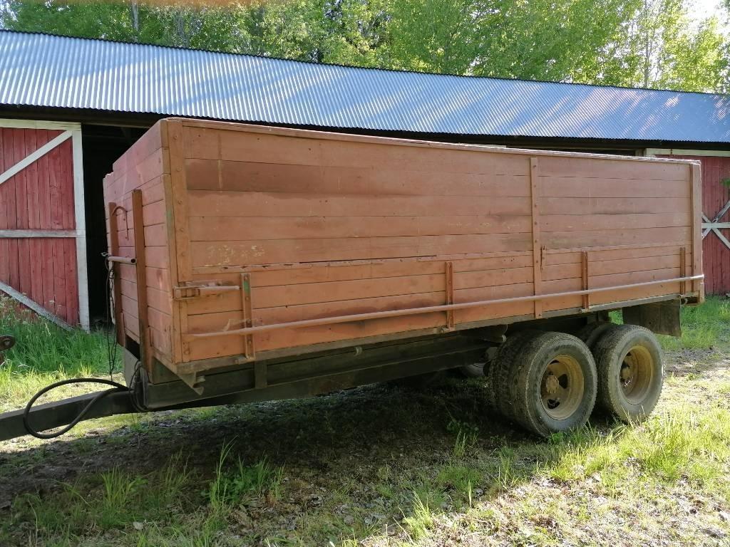  Perävaunu n. 10m3 Kornhengere