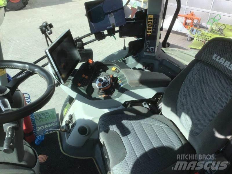 CLAAS AXION 870 Traktorer