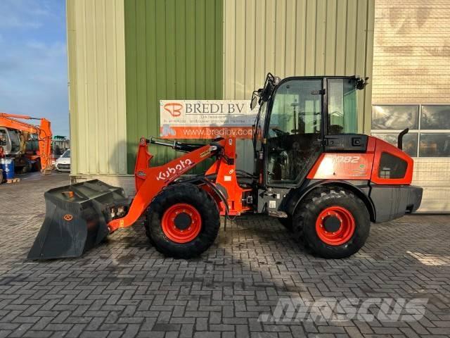 Kubota R 082 Hjullastere