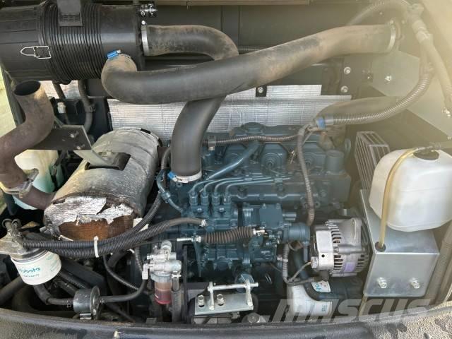 Kubota R 082 Hjullastere